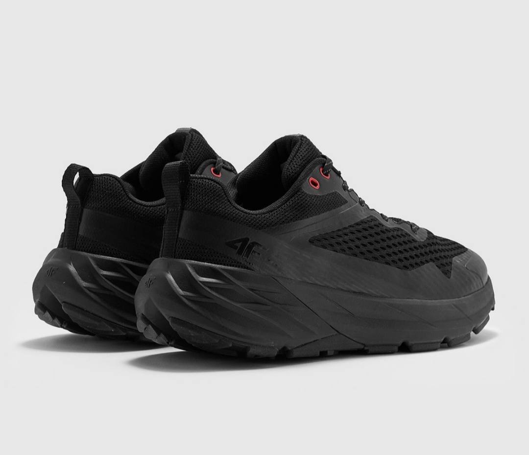 Vyriški žemi žygio ir trail tipo batai SPEED HIKER su membrana – juodi